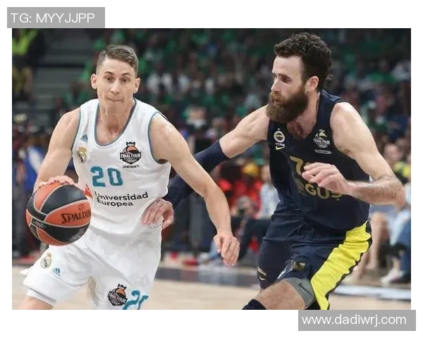 拉丝帕尔马斯主场迎战马拉加争夺西乙联赛重要积分之战